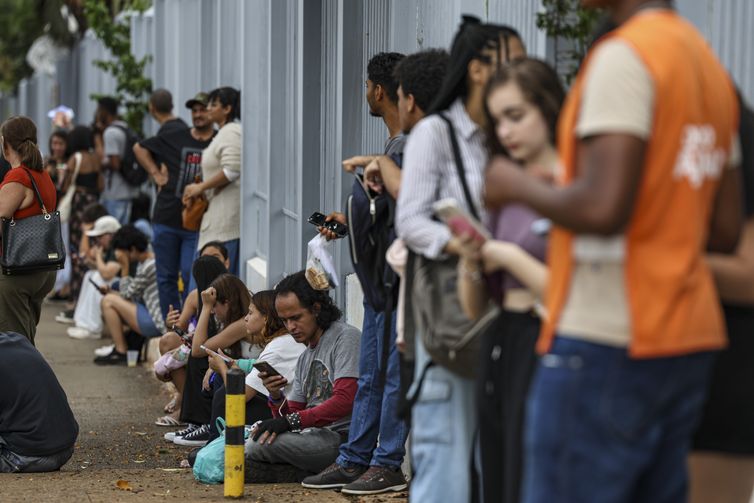 Enem 2024: candidatos enfrentam segundo dia de provas neste domingo