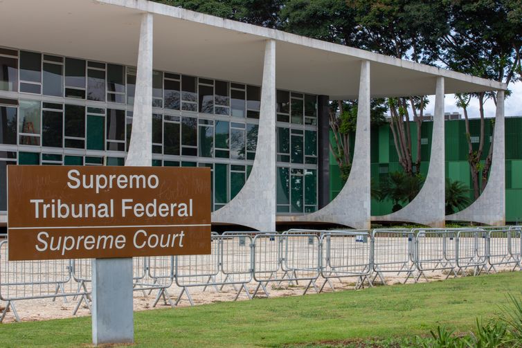 STF confirma decisão que proibiu uso de benefícios sociais para bets