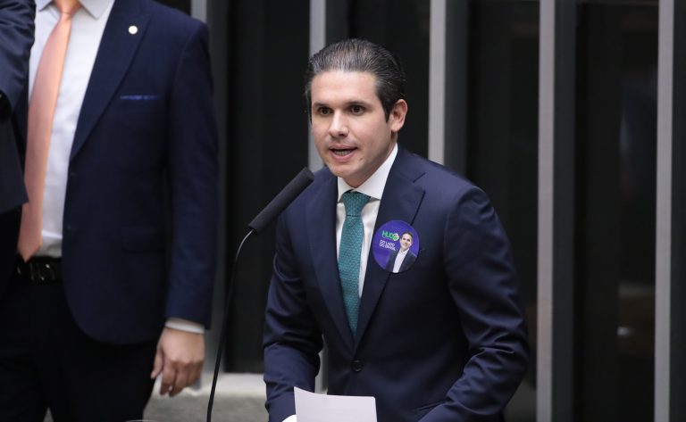 Hugo Motta defende maior protagonismo de deputados e humildade na gestão à frente da Câmara