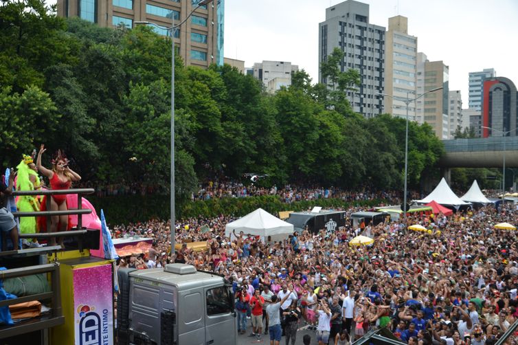 Carnaval paulistano tem impacto de R$ 3,4 bilhões na economia